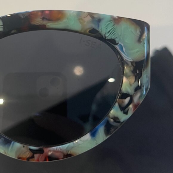 I-SEA x Anthropologie Ashbury Sky Sunglasses - Picture 6 of 6